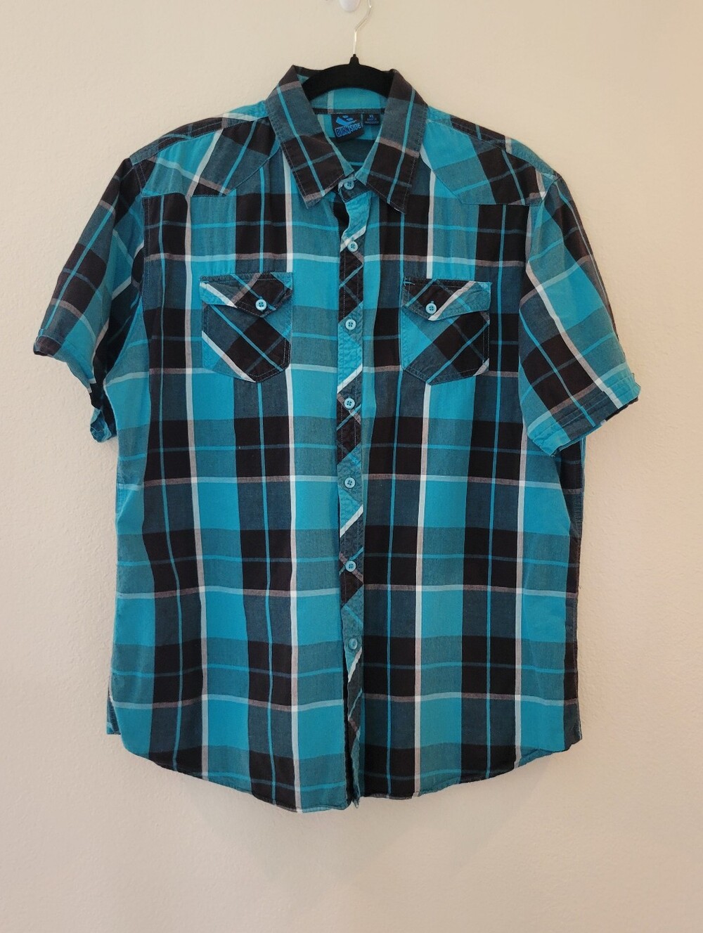 Burnside Turquoise and Black Short-Sleeve Plaid Button-Down Shirt Men's XL.